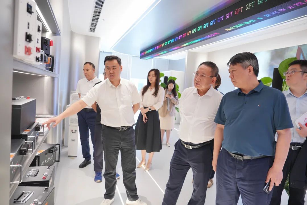 国家发展改革委价格成本和认证中心调研组莅临澳门挂牌记录调研